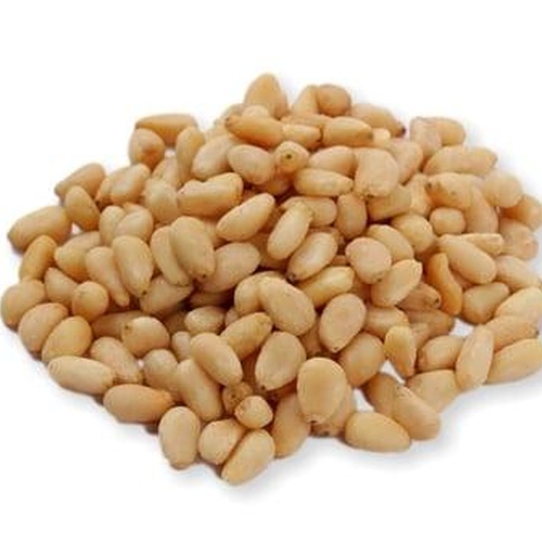 Piniové oříšky natural 50 g. Vaše tajná zimní zbraň proti chladu