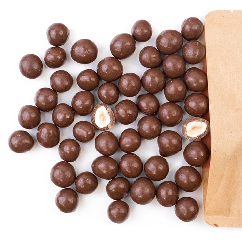 Lískové oříšky v mléčné čokoládě 300 g – potěšení pro každého kreativce